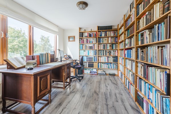 Medium property photo - Souburghlaan 14, 2741 EL Waddinxveen